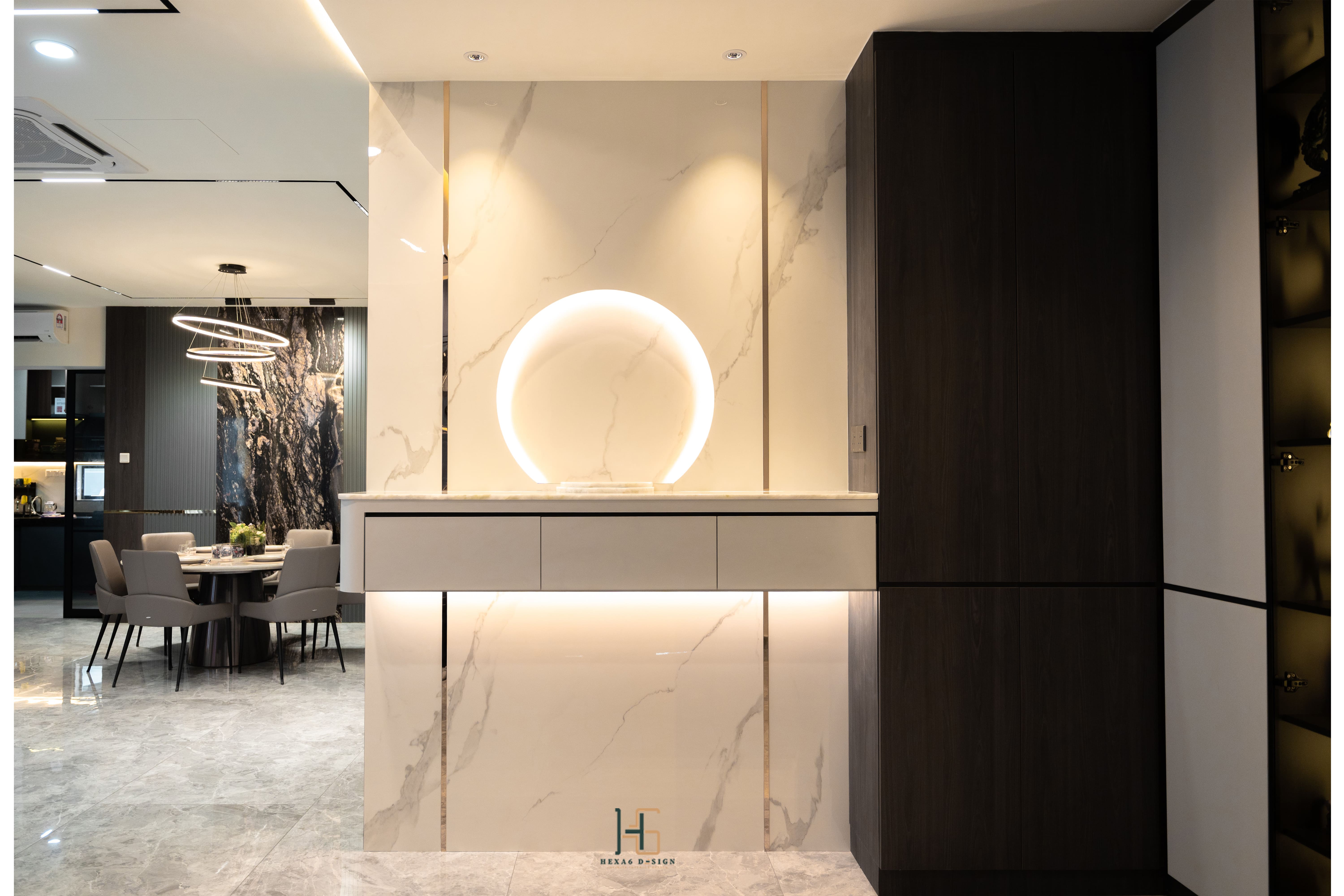 Contemporary Home Setia Tropika
